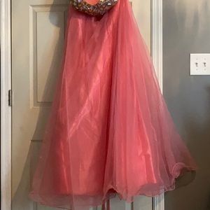 Prom gown
